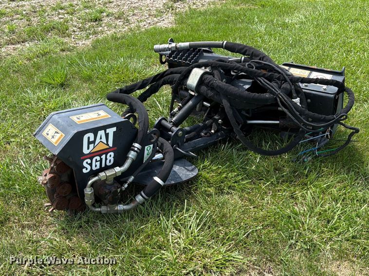 image for item OE9679 Caterpillar SG18 skid steer stump grinder