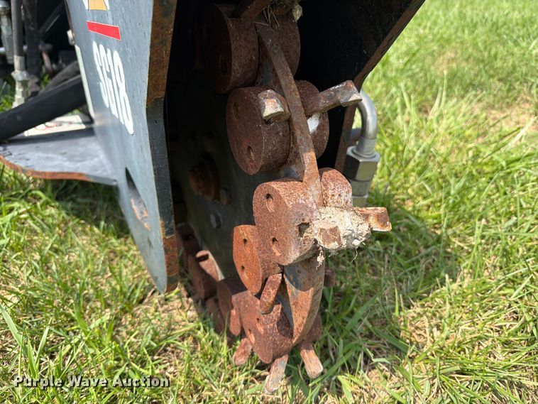 image for item OE9679 Caterpillar SG18 skid steer stump grinder