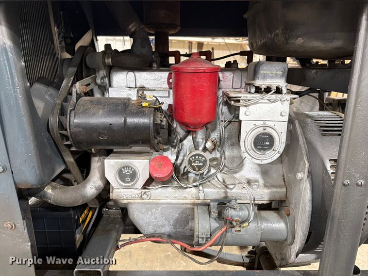 image for item OE9683 Lincoln Electric SA200 welder
