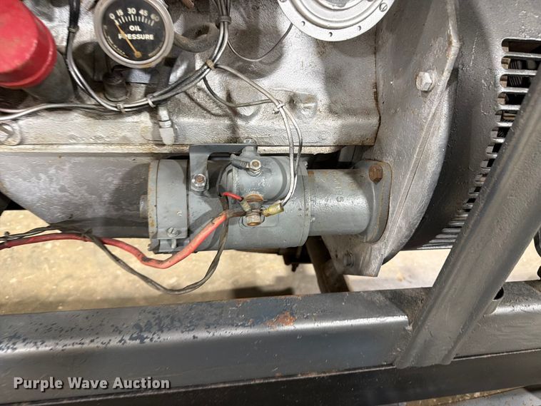 image for item OE9683 Lincoln Electric SA200 welder