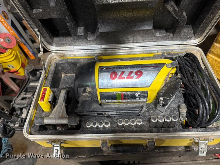 image for item OE9685 Leica 6700 sewer beam aligner