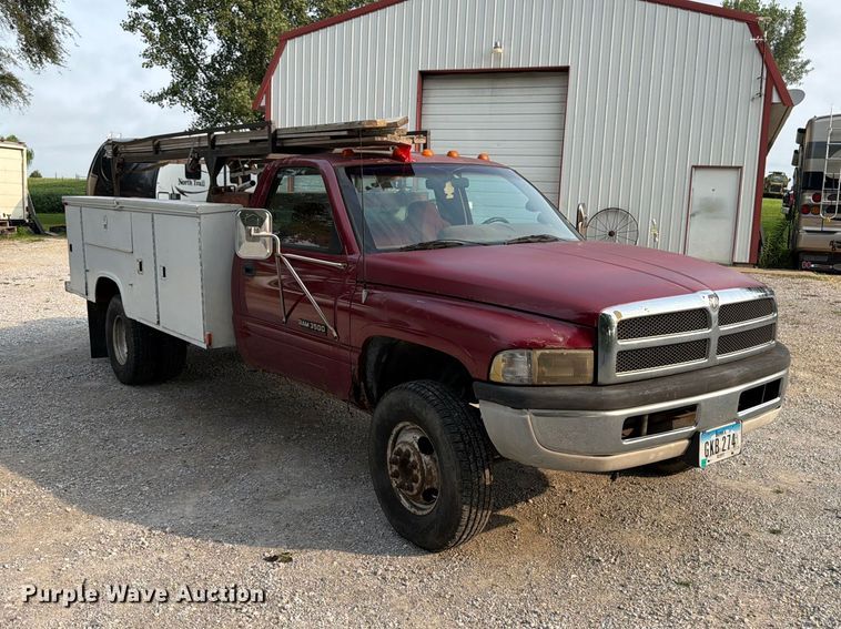 image for item OE9686 1995 Dodge Ram 3500 utility bed pickup truck