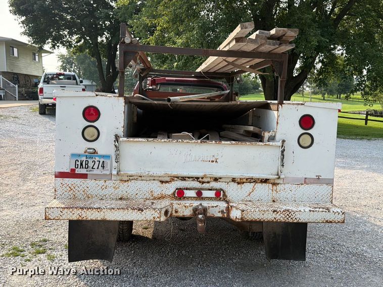image for item OE9686 1995 Dodge Ram 3500 utility bed pickup truck