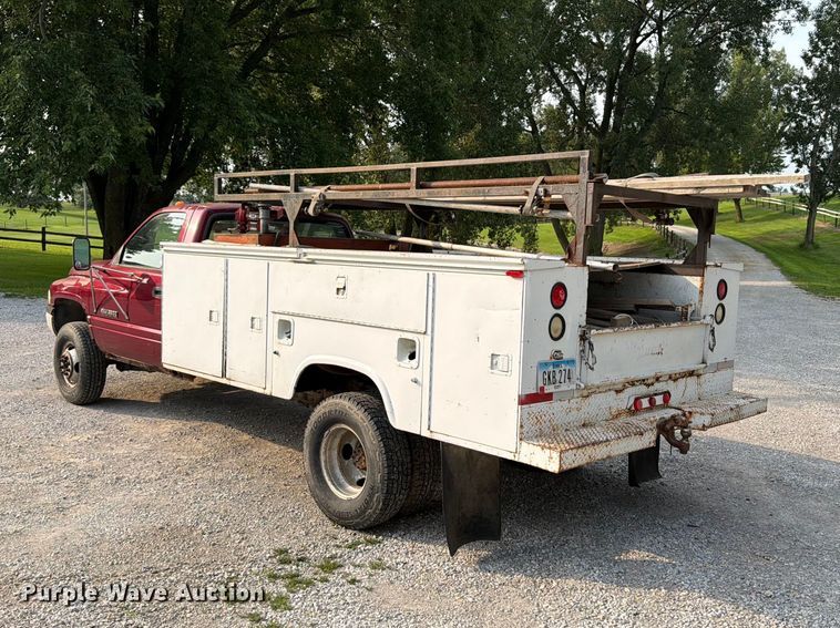 image for item OE9686 1995 Dodge Ram 3500 utility bed pickup truck