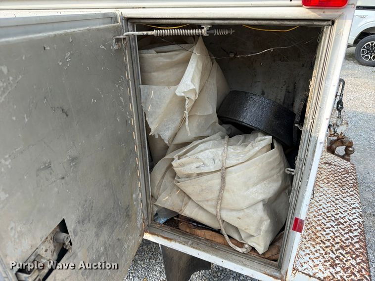 image for item OE9686 1995 Dodge Ram 3500 utility bed pickup truck