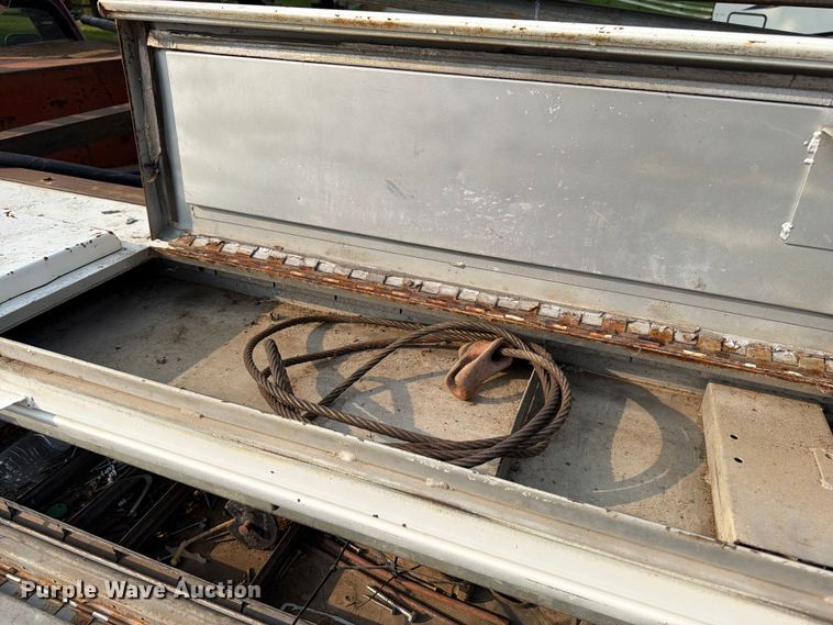 image for item OE9686 1995 Dodge Ram 3500 utility bed pickup truck
