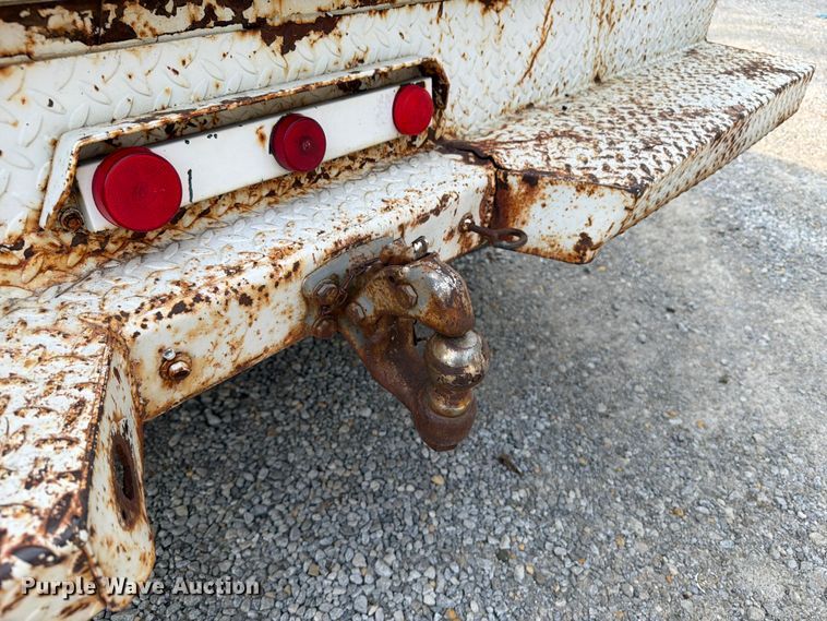 image for item OE9686 1995 Dodge Ram 3500 utility bed pickup truck