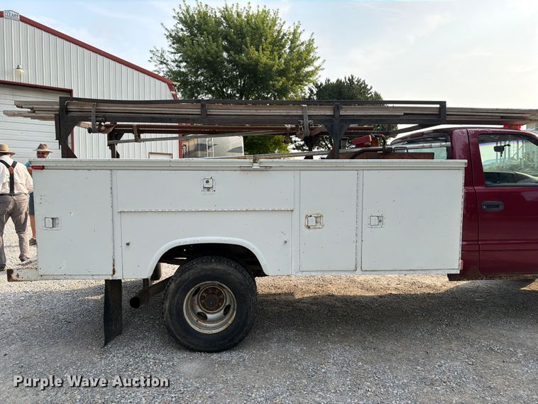 image for item OE9686 1995 Dodge Ram 3500 utility bed pickup truck