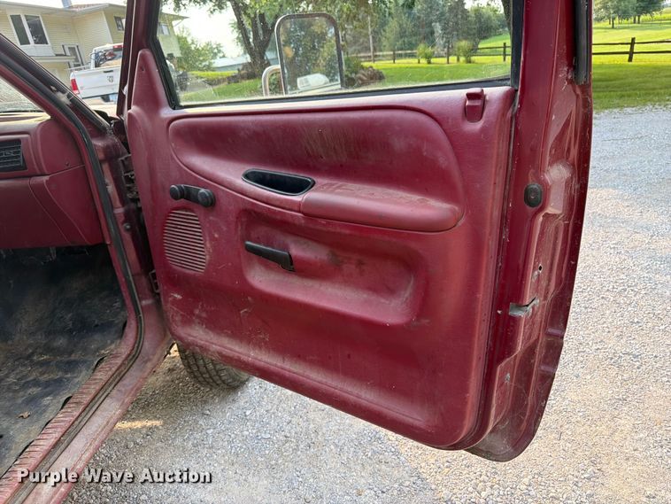 image for item OE9686 1995 Dodge Ram 3500 utility bed pickup truck
