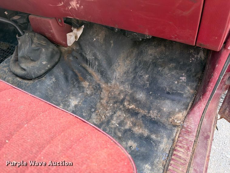 image for item OE9686 1995 Dodge Ram 3500 utility bed pickup truck