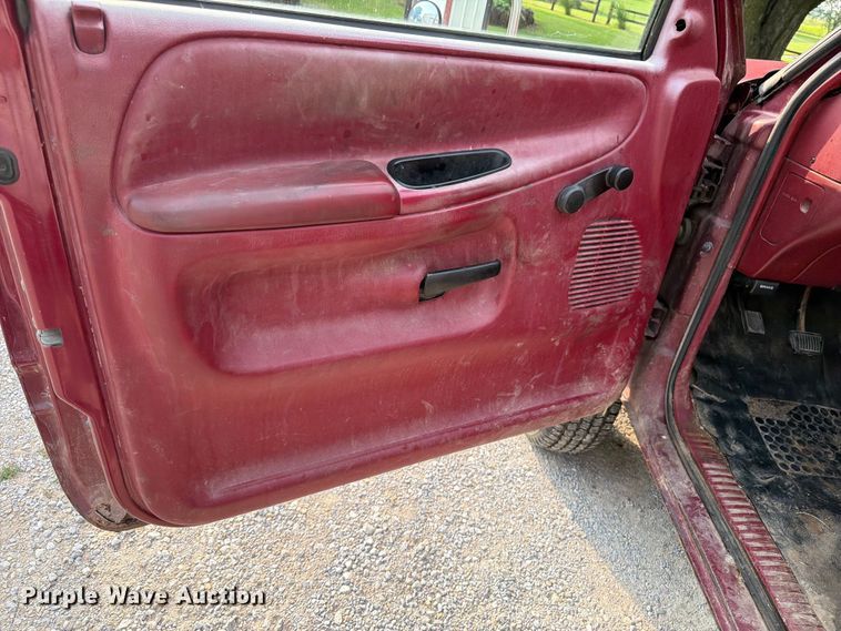 image for item OE9686 1995 Dodge Ram 3500 utility bed pickup truck
