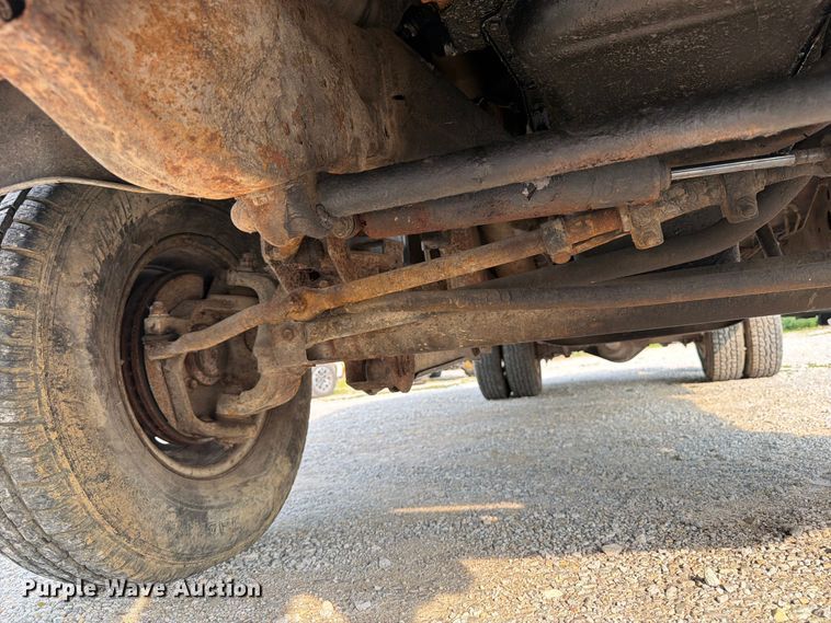 image for item OE9686 1995 Dodge Ram 3500 utility bed pickup truck