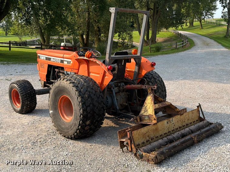 image for item OE9687 Kubota M4050 tractor