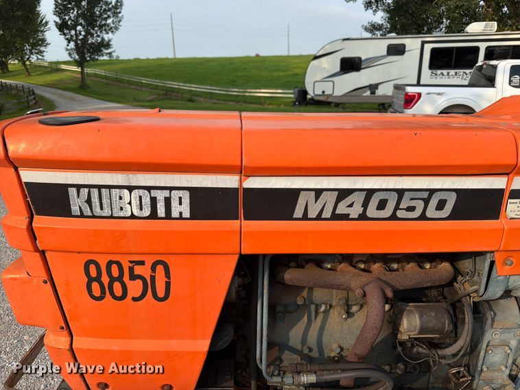 image for item OE9687 Kubota M4050 tractor
