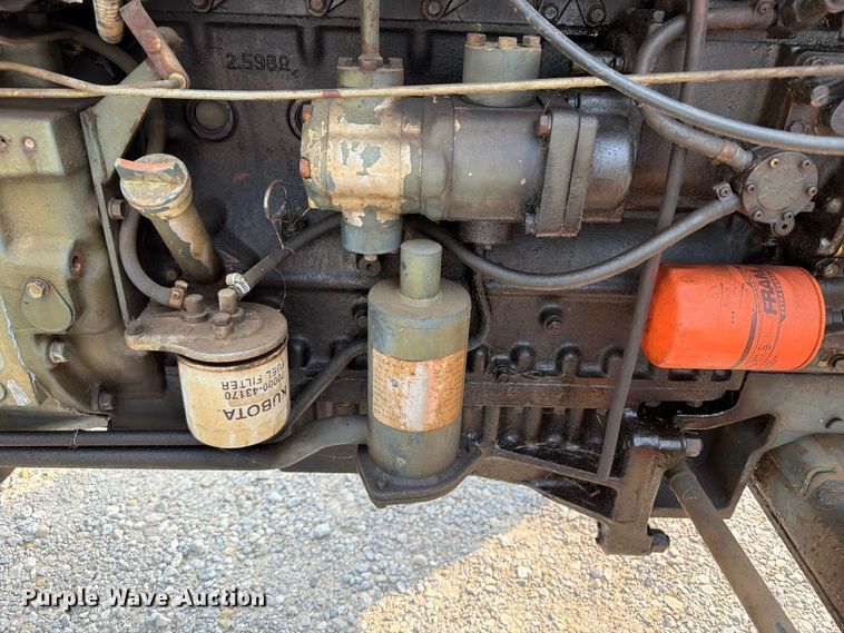 image for item OE9687 Kubota M4050 tractor