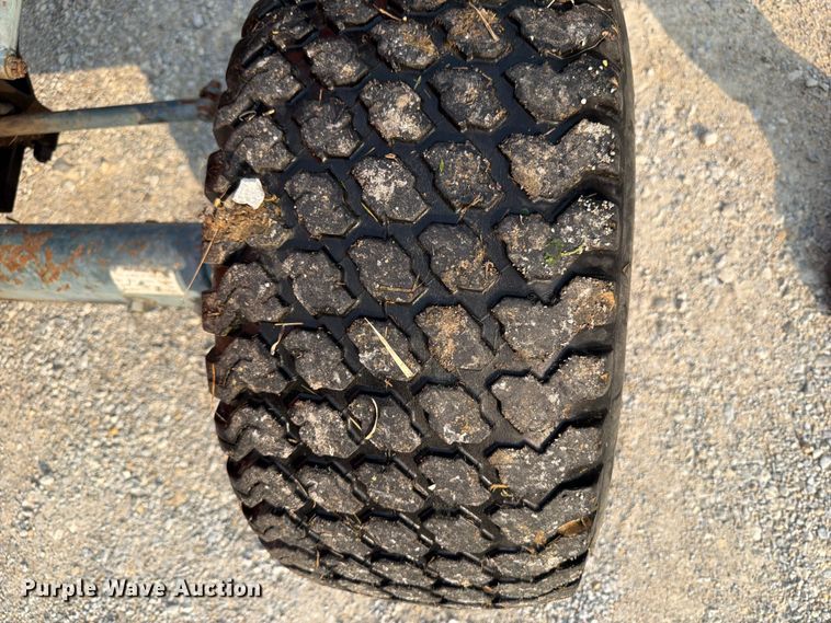 image for item OE9687 Kubota M4050 tractor