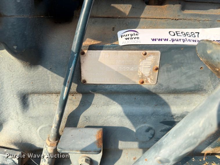 image for item OE9687 Kubota M4050 tractor