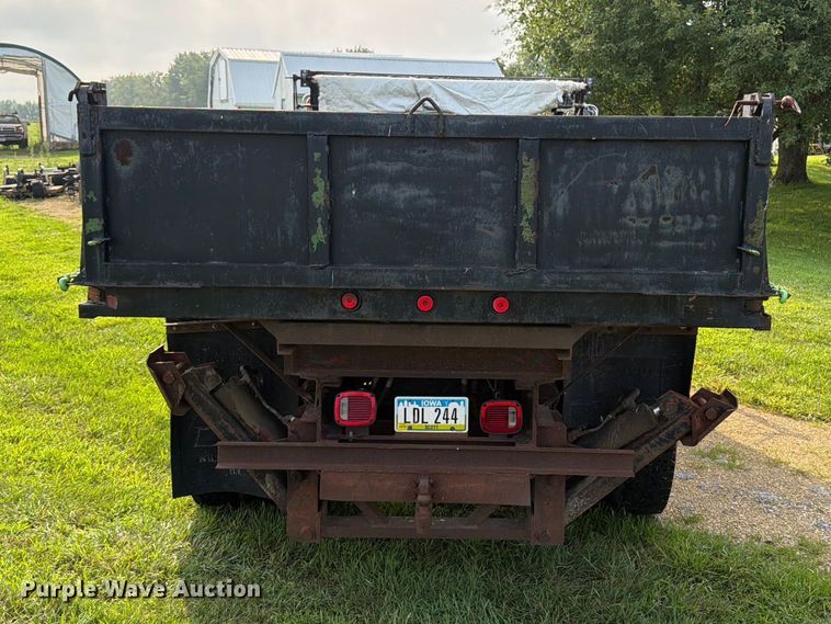 image for item OE9688 1991 Chevrolet Kodiak C5500  dump truck