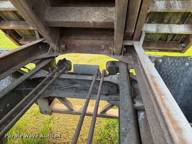 image for item OE9688 1991 Chevrolet Kodiak C5500  dump truck