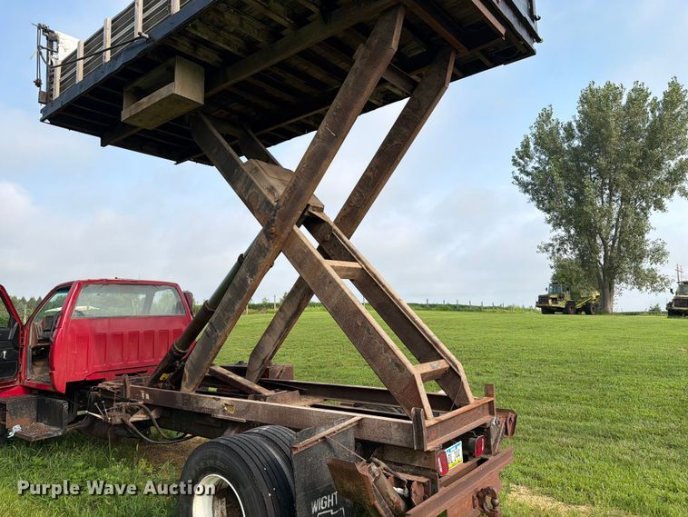 image for item OE9688 1991 Chevrolet Kodiak C5500  dump truck