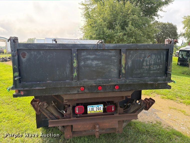 image for item OE9688 1991 Chevrolet Kodiak C5500  dump truck