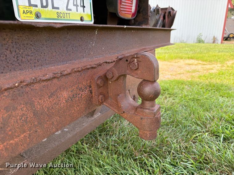 image for item OE9688 1991 Chevrolet Kodiak C5500  dump truck
