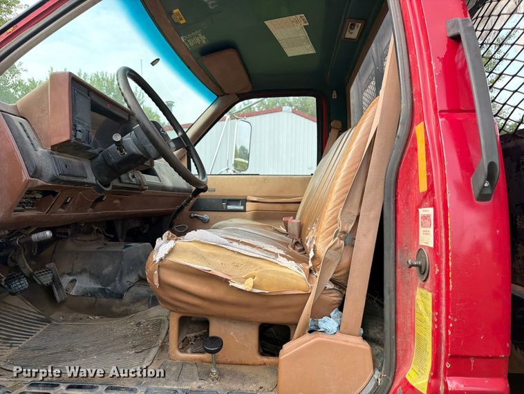 image for item OE9688 1991 Chevrolet Kodiak C5500  dump truck