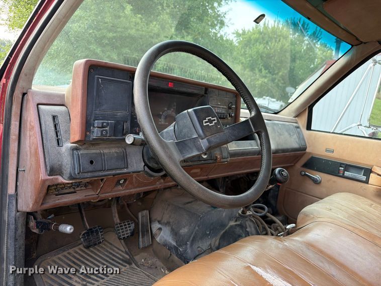 image for item OE9688 1991 Chevrolet Kodiak C5500  dump truck