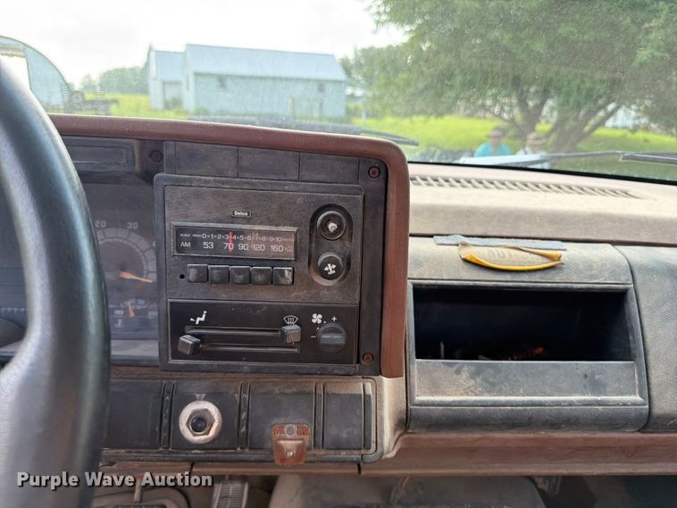 image for item OE9688 1991 Chevrolet Kodiak C5500  dump truck