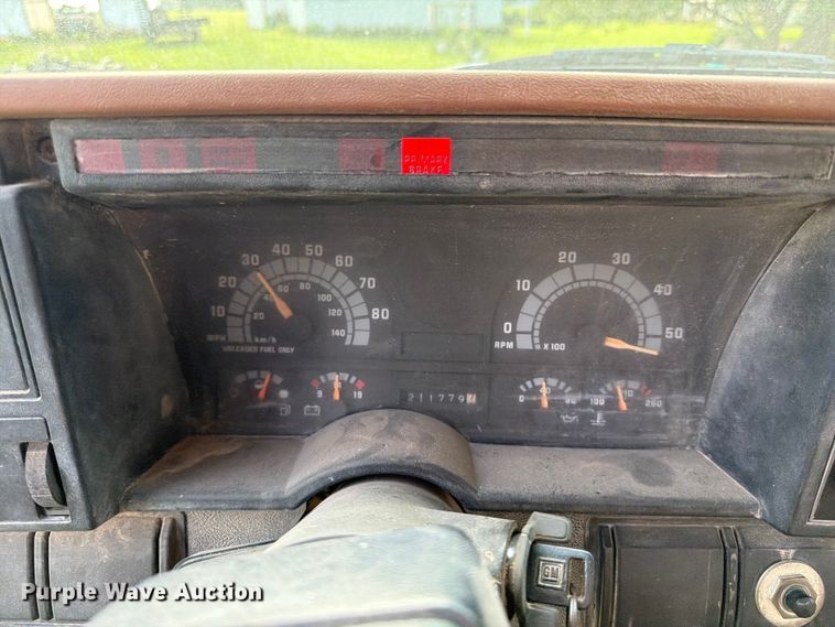 image for item OE9688 1991 Chevrolet Kodiak C5500  dump truck