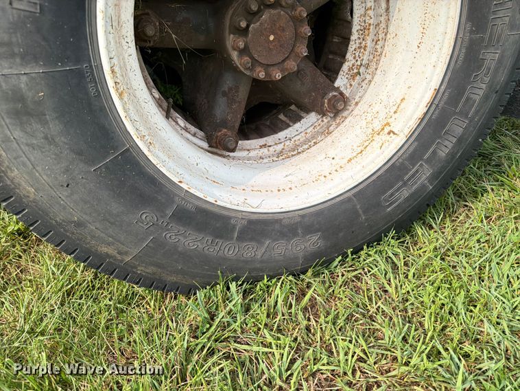 image for item OE9688 1991 Chevrolet Kodiak C5500  dump truck