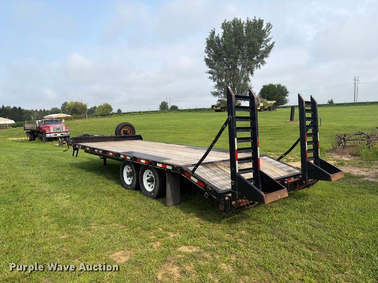 image for item OE9689 2012 B&B Trailers  Behnke equipment trailer