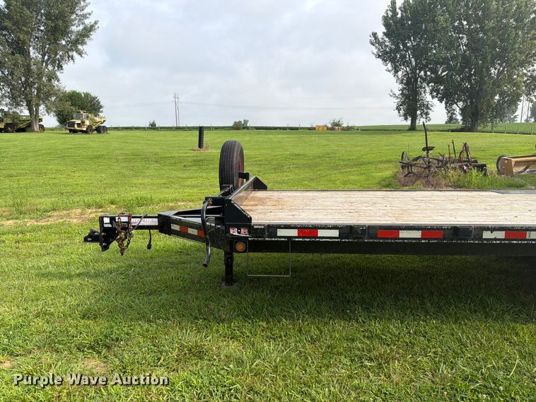 image for item OE9689 2012 B&B Trailers  Behnke equipment trailer