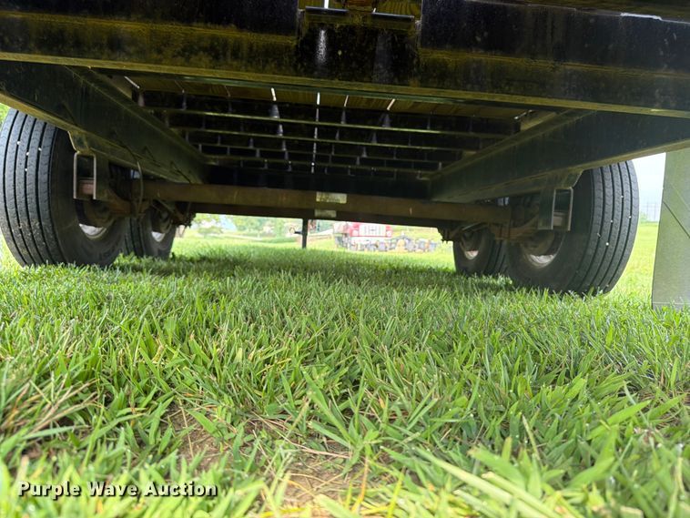image for item OE9689 2012 B&B Trailers  Behnke equipment trailer