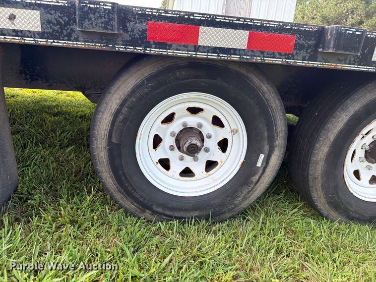 image for item OE9689 2012 B&B Trailers  Behnke equipment trailer