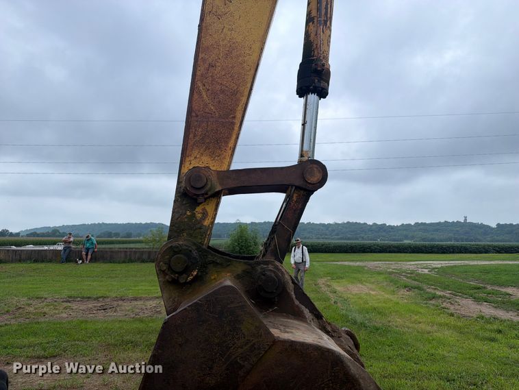 image for item OE9692 1991 Komatsu PC400LC-5L excavator