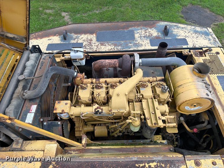 image for item OE9692 1991 Komatsu PC400LC-5L excavator