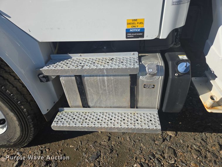 image for item YA1861 2024 Freightliner Business Class M2 bucket truck