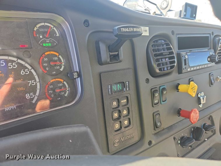 image for item YA1861 2024 Freightliner Business Class M2 bucket truck