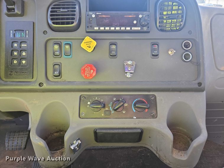 image for item YA1861 2024 Freightliner Business Class M2 bucket truck