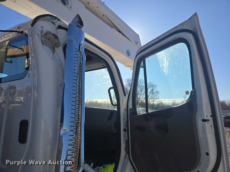 image for item YA1861 2024 Freightliner Business Class M2 bucket truck