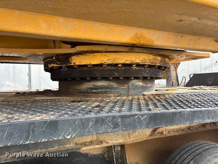 image for item YA2443 2021 Tigercat 234B log loader