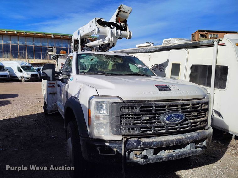 image for item YA2551 2023 Ford F600 Super Duty bucket truck
