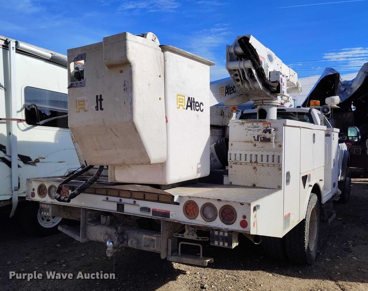 image for item YA2551 2023 Ford F600 Super Duty bucket truck