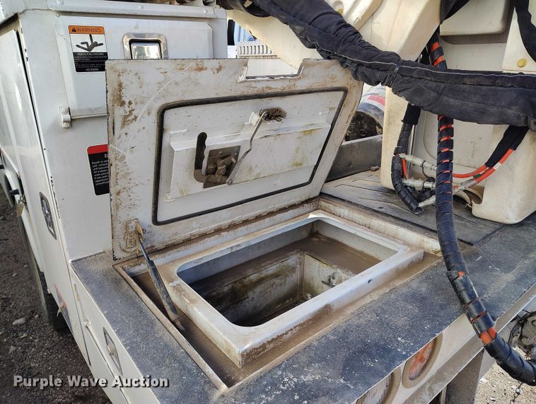 image for item YA2551 2023 Ford F600 Super Duty bucket truck