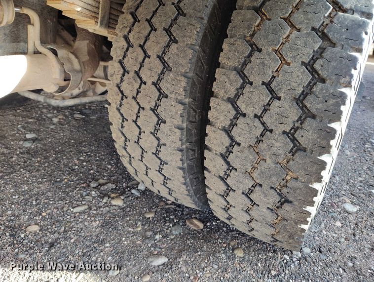 image for item YA2551 2023 Ford F600 Super Duty bucket truck