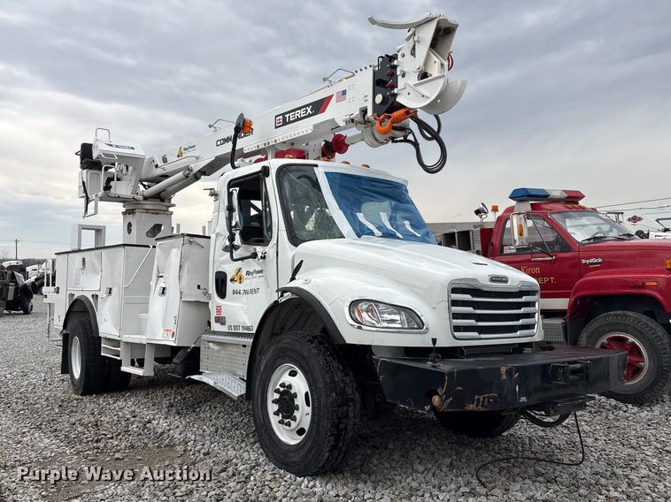 image for item YA3007 2025 Freightliner Business Class M2 digger derrick truck