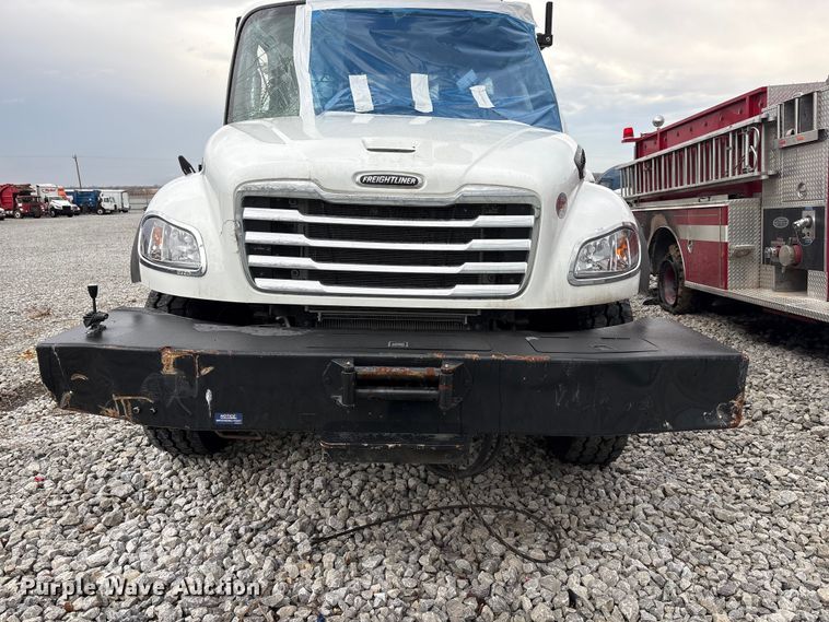 image for item YA3007 2025 Freightliner Business Class M2 digger derrick truck