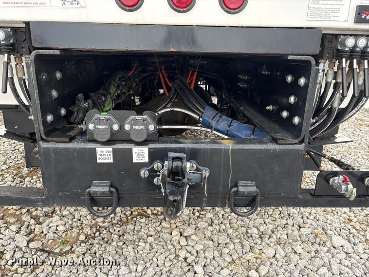 image for item YA3007 2025 Freightliner Business Class M2 digger derrick truck