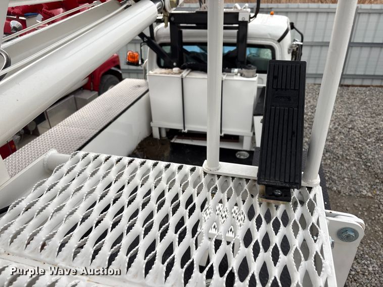 image for item YA3007 2025 Freightliner Business Class M2 digger derrick truck